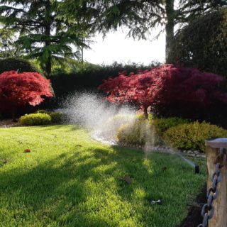 Sistema d'irrigazione per giardini